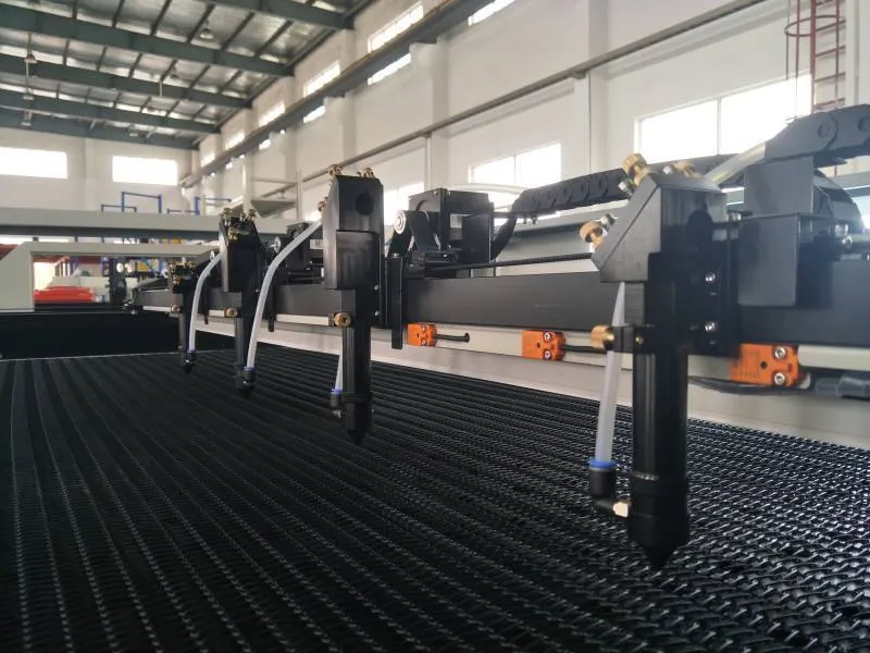Four Head Auto Feeding Laser Cutting Machine